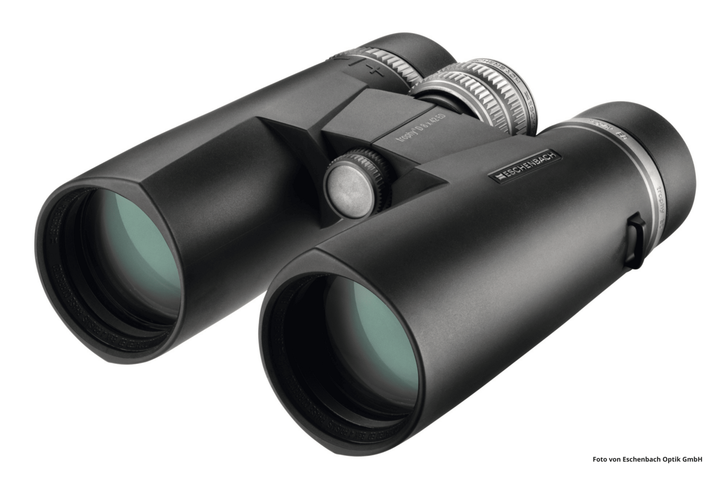 Das Foto zeigt das Fernglas trophy® D 8 x 42 ED von Eschenbach Optik.